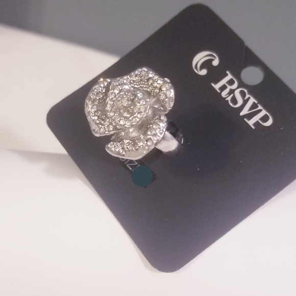 Charming Charlie Silver Tone Flower Statement Ring, Rhinestones - Picture 3 of 8